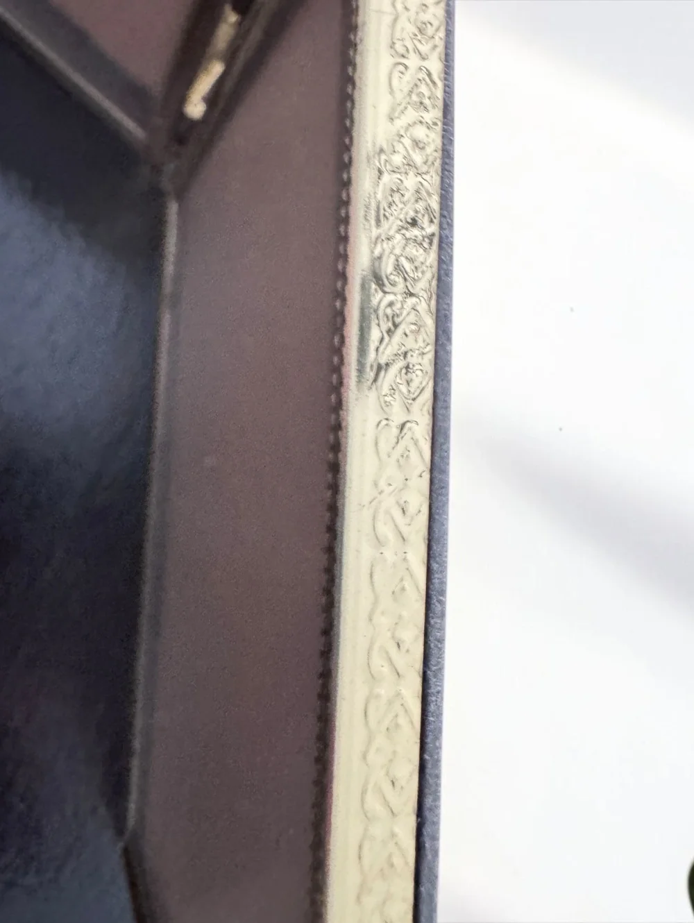 Vintage Hinged Double Picture Frame Gold Tone Ornate Folding Tabletop 3x5 Photos